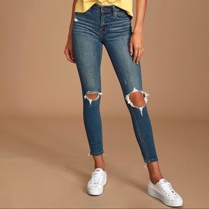 Free People Distresses skinny jeans